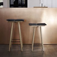 Contemporary bar stool GEORG oakwith footrestblack