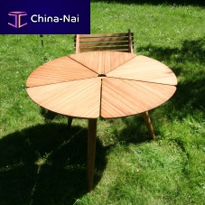 Contemporary dining table Petalbamboobamboo baseround