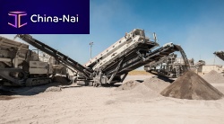 Mining screening unit Lokotrack® ST3.8mobilefor bulk materials