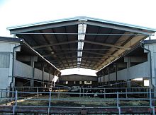 Roof metallic structure