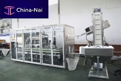 Box capper ESSI CAProtatingservo-drivenbeverage