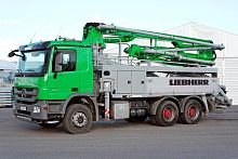 Construction truck-mounted concrete pump 24 M4 XH