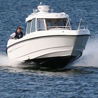Outboard cabin cruiser Alfahard-top7-person max.1-cabin