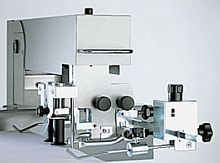 Flat-bottom feeder automaticstackcompact