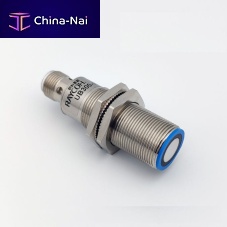 Ultrasonic sensor UB300-18GM45