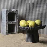 Concrete centerpiece SIMAN CAKE STAND