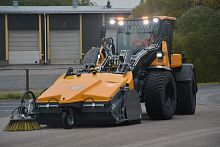 Loader sweeper 205dieselstreetdust