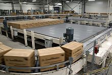 Multi-line palletizer layertraycase