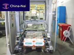 Robotic palletizer for cardboard boxesautomaticfor the packaging industry