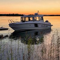 Outboard walkaround PILOT 6wheelhousefishingaluminum