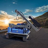 Hydraulic pile driver