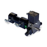 Polyurethane glue dosing dispenser ULTRAMIX 10.Svolumetricfor the automotive industryfor the pharmaceutical industry