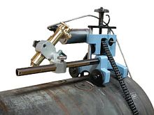 Flame cutting machine for metalfor metal pipesbeveling