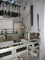 Top-loading case packer-unpacker DAM Seriesautomaticcylinderfor the food and beverage industry