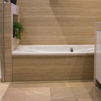 Rectangular bathtub surround porcelain stoneware