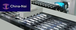 Vibrating feeding system automaticfor the pharmaceutical industryfor syringes