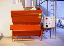 Plastic recycling unit high-throughput