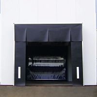 Loading dock shelter