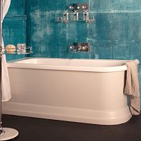 Corner bathtub TORRE free-standingback to wallfor homes