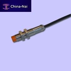 Inductive proximity sensor ID1LS | SynatelcylindricalM1224 Vdc