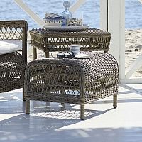 Traditional footrest Dawnaluminumsynthetic fibergarden