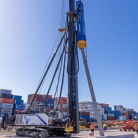 Continuous flight auger (CFA) drilling rig MPx90pilingdeepcrawler