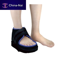 Rigid sole post-operative shoe O9-022adult