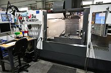 Plastic milling machining industrialfor roboticsfor the pharmaceutical