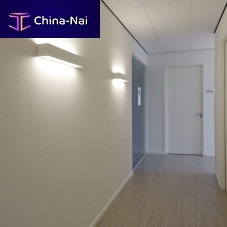 Contemporary wall light ZENDERindooraluminumsteel