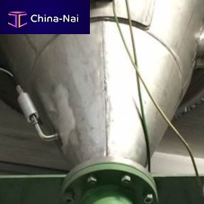 Ultrasonic discharge unit silofor bulk materialsfor containers