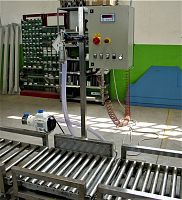Liquids dispenser automatic