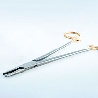 Surgical needle holder