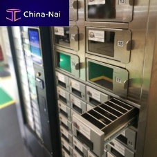 Tool dispenser automatic