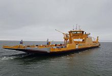 Car ferry 100 ROAD