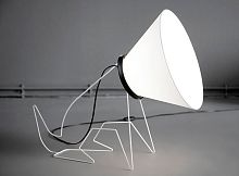 Floor-standing lamp BRONCOmetaloriginal designcorded