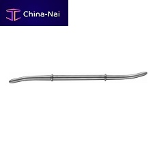 Dilator