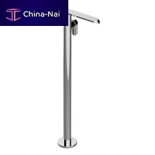 Chromed metal bathtub spout E-6615-LM45N-Tfloor-mounted