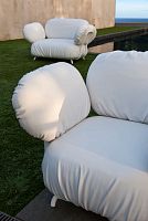 Contemporary armchair ARUGAfabricaluminumwhite