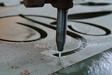 Water-jet cutting ferrous metalsnon-ferrous metalslarge series