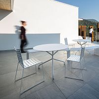 Contemporary table RIBALTONEHPLsteel baseround
