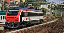 Multi-function vehicle ROGER 1000inspectionelectricrail-mounted