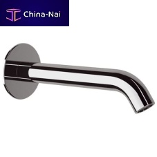 Chrome-plated brass bathtub spout 91XLwall-mounted