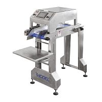 Semi-automatic filling machine boxvegetablefor the food industry