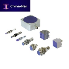 Inductive proximity sensor IAD / AHM seriescylindricalrectangularthreaded