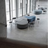 Modular upholstered bench Nina, Pinta Y Santa Mariaoriginal designfabricleather
