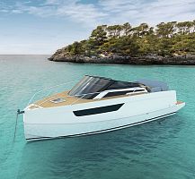Outboard cabin cruiser M8twin-engineopensundeck