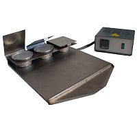 Soldering hot plate for heat treatment