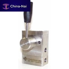 4/3-way hydraulic directional control valve NRV 4/3spoollever-operatedcompact