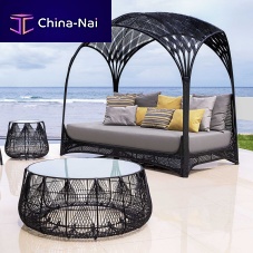 Contemporary daybed HAGIAsteelgardencanopy