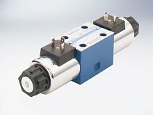 Spool hydraulic directional control valve electro-hydraulic